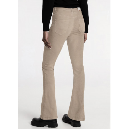Pantalon Carla-Denim | Taille en pouces
