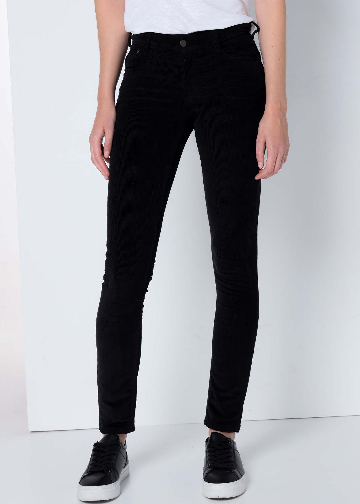 Pantalon Coupe Skinny | Cassis Ghalia