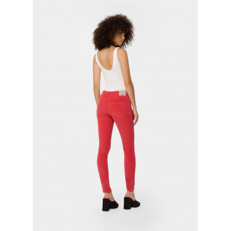 CASSIS LEIN - Pantalon Coupe skinny - Taille basse | Taille en pouces